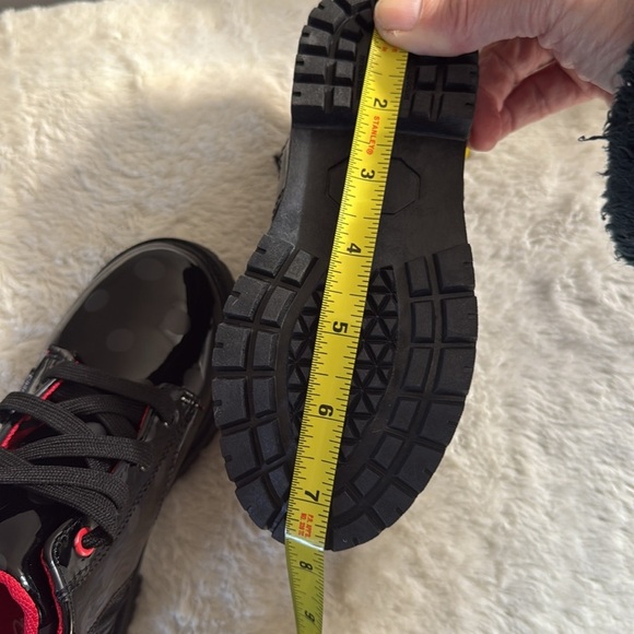 COPY - Little girl Disney ankle boots, black with bow on back, size 9, NWT - Picture 9 of 11